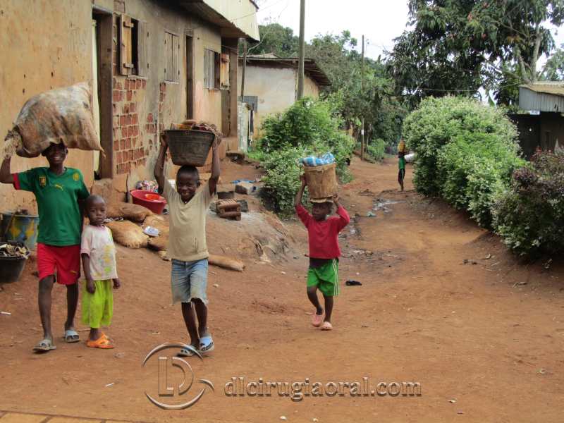 voluntariado odontológico en Camerún